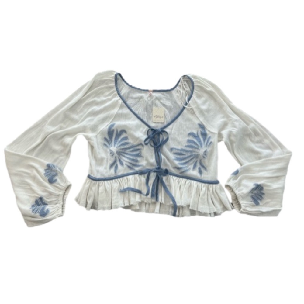 NWT Free People White with Baby Blue Detail Look Out Long Sleeve Top Size Medium